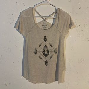 cream american eagle t-shirt